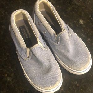 Kids SPERRY shoes!